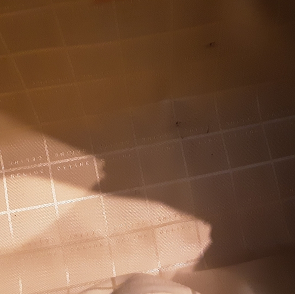 Celine Light Tan Barrel Purse. - Picture 6 of 7